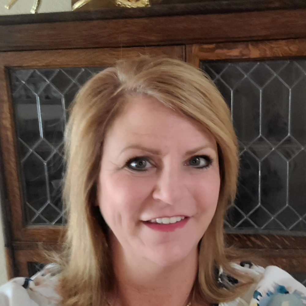Meet your Posher, Carrie